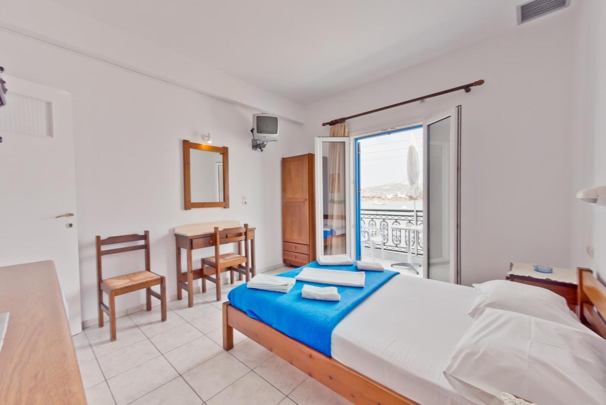 Paris Rooms Antiparos Town Dış mekan fotoğraf