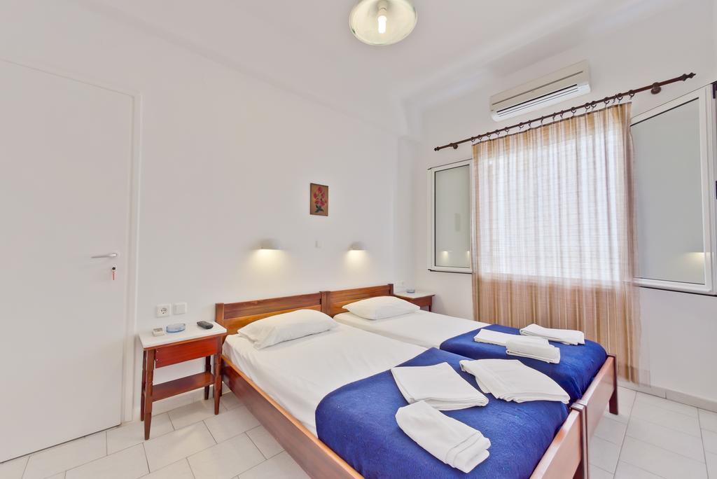 Paris Rooms Antiparos Town Oda fotoğraf