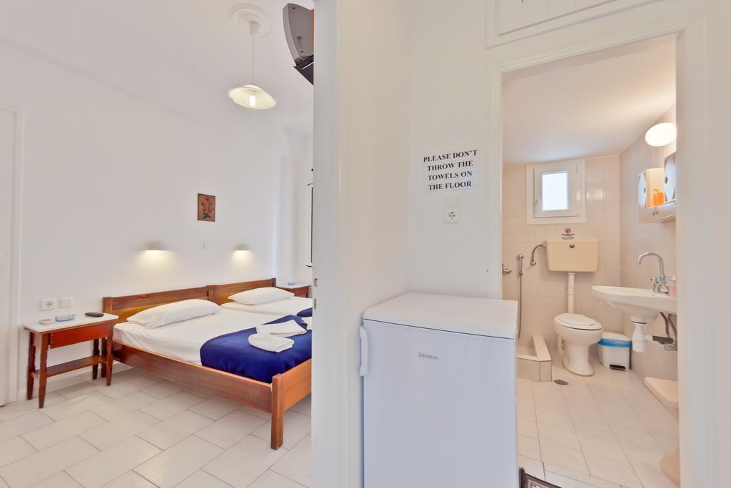 Paris Rooms Antiparos Town Oda fotoğraf