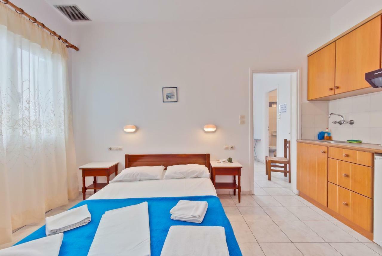 Paris Rooms Antiparos Town Dış mekan fotoğraf